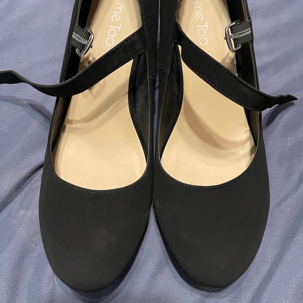 Velvet black heels